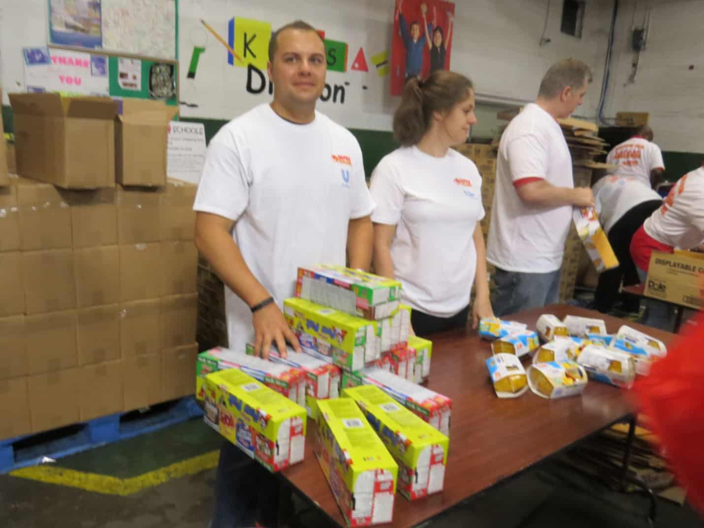 Unilever volunteers at Community FoodBank of New Jersey